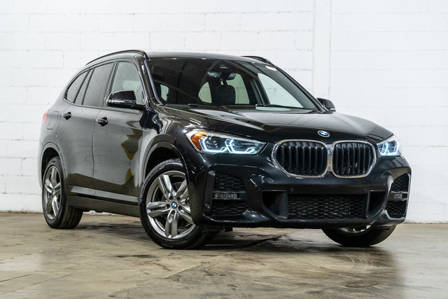2021 BMW X1 xDrive28i | Allure affirmée | M Sport | Sièges sport in Cars & Trucks in City of Montréal