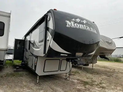 New Awning Fabric, Roof Reseal, New Brakes. 2016 Keystone RV Montana High Country 343RL High Country...