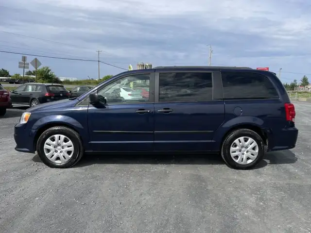 2015 Dodge Grand Caravan Ensemble Valeur Plus in Cars & Trucks in Sherbrooke - Image 5