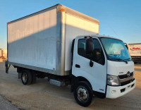 2018 HINO 195 Box Truck