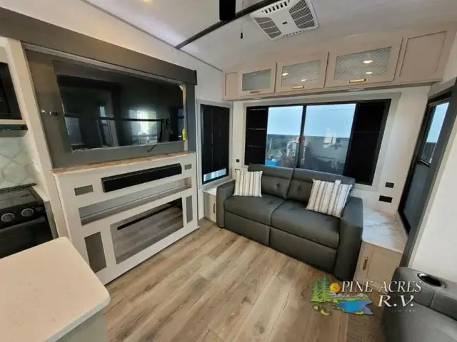 2024 Forest River RV Wildwood Heritage Glen 370BL in Travel Trailers & Campers in Truro - Image 28