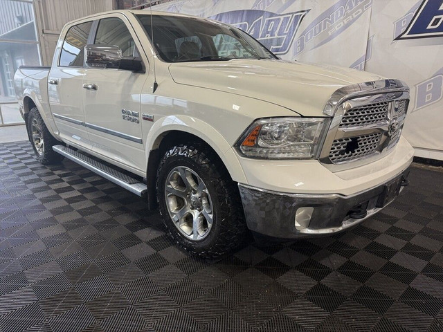 2017 Ram 1500 LARAMIE 5.7 4X4 | TOW PKG | HTD/CLD LTHR SEATS in Cars & Trucks in Lloydminster - Image 2