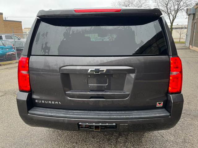 2017 Chevrolet Suburban LT - LEATHER - NAVIGATION - ONE OWNER  in Cars & Trucks in City of Toronto - Image 4