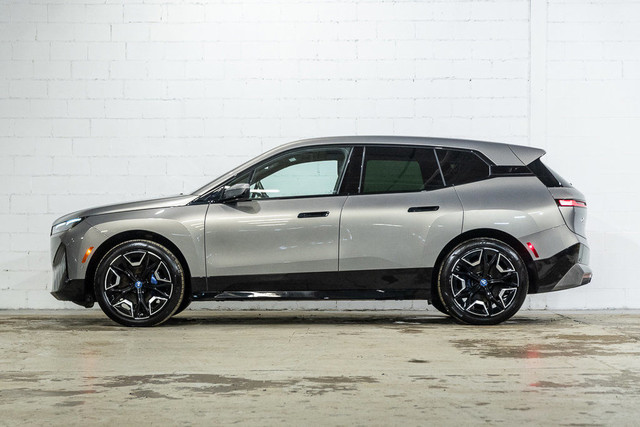 2023 BMW iX xDrive50 100% électrique | Éco-performante | Toit in Cars & Trucks in City of Montréal - Image 4