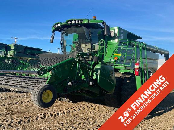 2019 John Deere S780 in Farming Equipment in Prince Albert