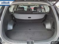 Look at this certified 2022 Hyundai Santa Fe Plug-In Hybrid Luxury | Leather | Sunroof | Cooled & He... (image 9)