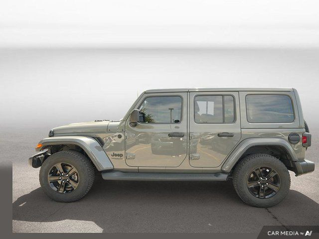 2021 Jeep Wrangler Unlimited Sahara Altitude | Dual Top Group in Cars & Trucks in Hamilton - Image 2