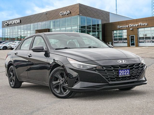 2022 Hyundai Elantra Preferred IVT | Heated Steering Wheel in Cars & Trucks in Guelph