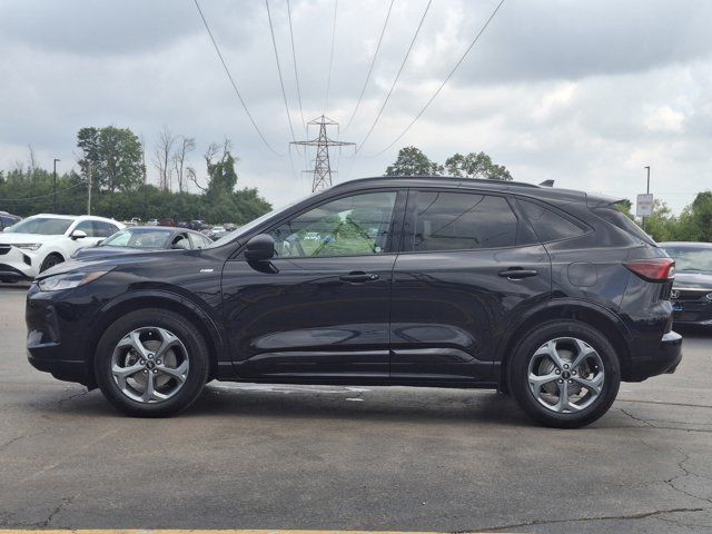 2023 Ford Escape ST-Line Hybrid AWD | Heated Seats + Steering in Cars & Trucks in Guelph - Image 2