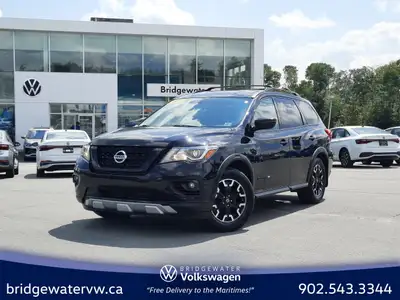 New Price! Magnetic Black Pearl 2020 Nissan Pathfinder SV Sirus XM | One Owner 4WD CVT with Xtronic...