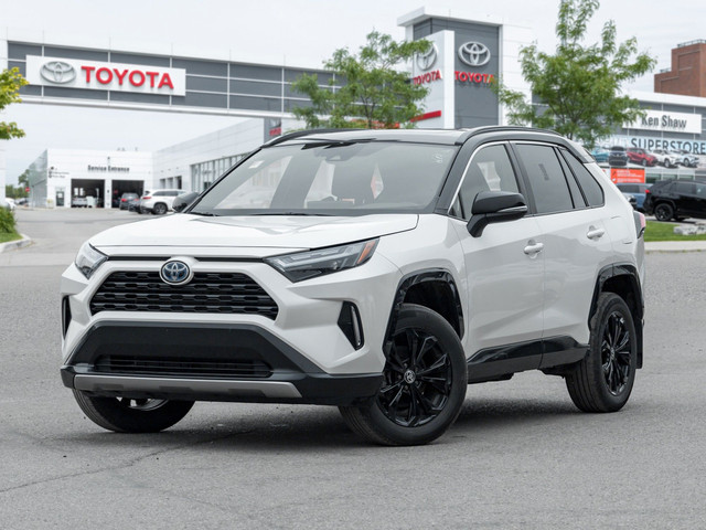 2022 Toyota RAV4 Hybrid XSE SUNROOF / POWER DRIVER SEAT / PUS... in Cars & Trucks in City of Toronto