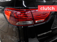 NO ACCIDENTS / CLEAN CARFAX / 1 OWNER / Bluetooth Music, Touchscreen Display, Cruise Control and mor... (image 9)