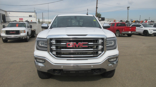 2016 GMC Sierra 1500 SLT CREW CAB PICKUP TRUCK in Cars & Trucks in Edmonton - Image 4