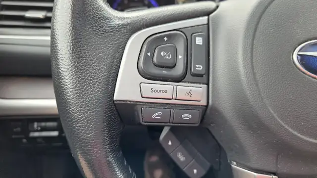 2017 Subaru Outback Limited in Cars & Trucks in City of Toronto - Image 17