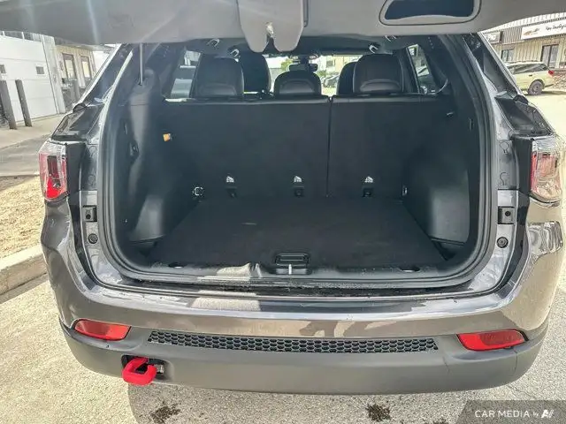 2024 Jeep Compass Trailhawk | 4X4 | Leather | Remote Start in Cars & Trucks in Saskatoon - Image 17