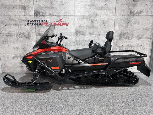 2021 Ski-Doo Expedition SWT 900 ACE Turbo | 24po 4-temps in Snowmobiles in Saguenay - Image 2