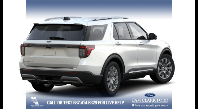 2025 Ford Explorer Platinum in Cars & Trucks in Calgary - Image 4