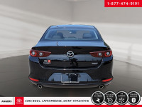 ********NOUVEL ARRIVAGE, PLUSIEURS PHOTOS À VENIR******** Découvrez la Mazda3 2022 Berline GS, une v... (image 4)