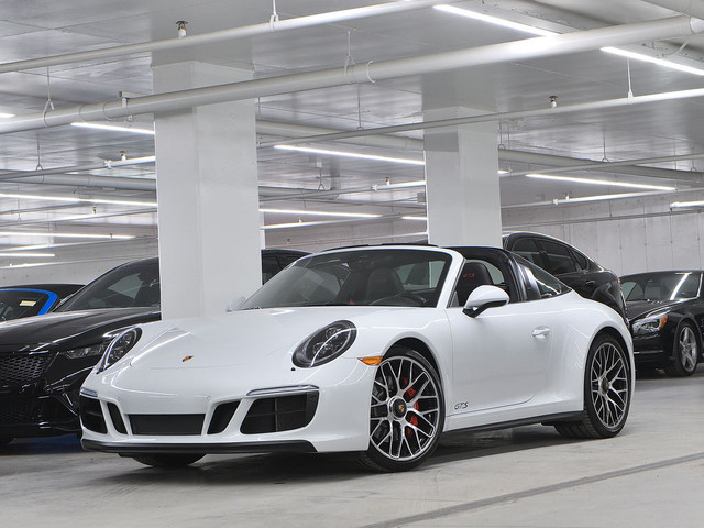 2017 Porsche 911 2dr Targa 4 GTS / BOSE / GTS Package in Cars & Trucks in Longueuil / South Shore
