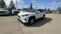 This Toyota RAV4 is equipped with: Cloth Seat Trim, Heated front seats, Radio: 8 Toyota Multimedia,... (image 6)