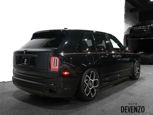 2022 Rolls-Royce Cullinan Black Badge / Mandarin Interior / Shoo in Cars & Trucks in Laval / North Shore - Image 3