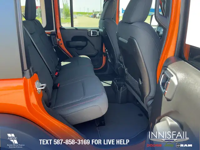 2025 Jeep Wrangler Rubicon dans Autos et camions dans Red Deer - Image 25