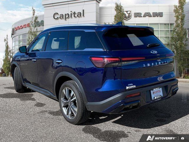 2023 INFINITI QX60 LUXE | One Owner Accident Free Carfax in Cars & Trucks in Edmonton - Image 4