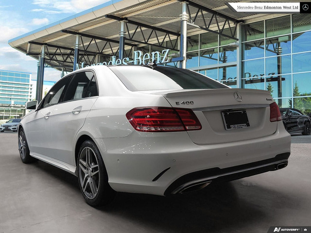 2016 Mercedes-Benz E 400 4MATIC Sedan - Low Kms - Avantgarde Edi in Cars & Trucks in Edmonton - Image 4