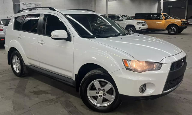 2010 MITSUBISHI Outlander LS/AWD/7 PASSAGER/6CYLINDRES/HEATED SE in Cars & Trucks in City of Montréal