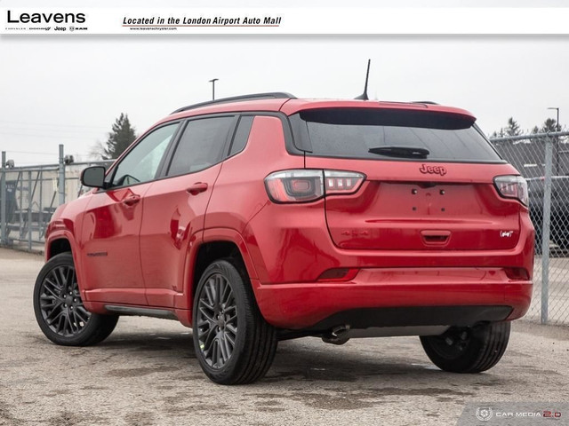 2023 Jeep Compass Limited DEMO SAVINGS | LOW INTEREST RATED |... in Cars & Trucks in London - Image 4