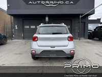 2021 Hyundai Venue Trend Automatique avec Toit Ouvrant Navigation Carplay Caméra de Recul Démarreur... (image 5)