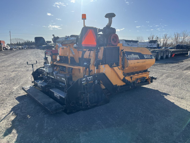 Lee-Boy Paver 8515C in Heavy Equipment in Grande Prairie - Image 3