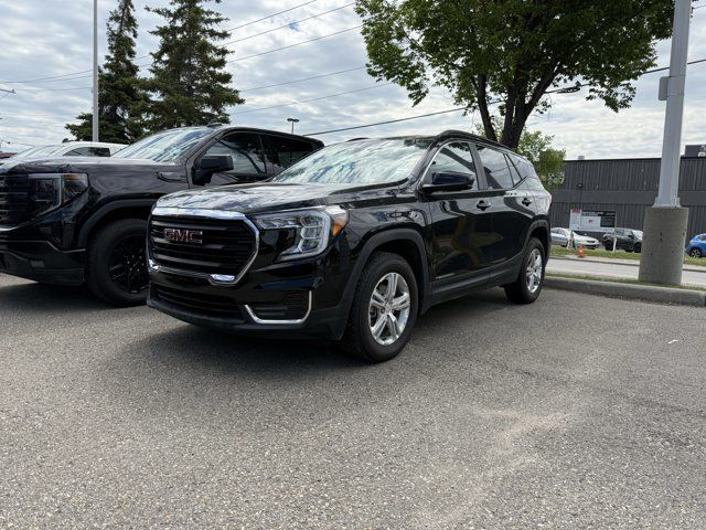 2024 GMC Terrain SLE in Cars & Trucks in Calgary