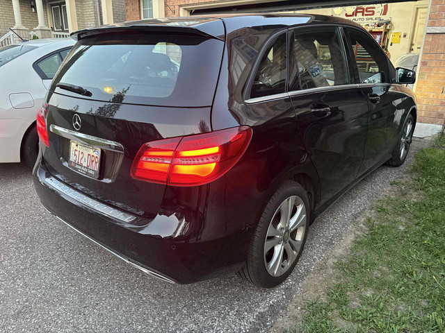 2015 Mercedes Benz B250 Sports Tourer in Cars & Trucks in Oshawa / Durham Region - Image 3