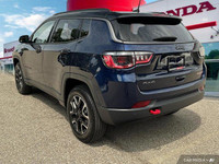 Previous Daily Rental: TWO-TONE PAINT W/GLOSS BLACK ROOF, TRANSMISSION: 9-SPEED AUTOMATIC (DFH) (STD... (image 3)