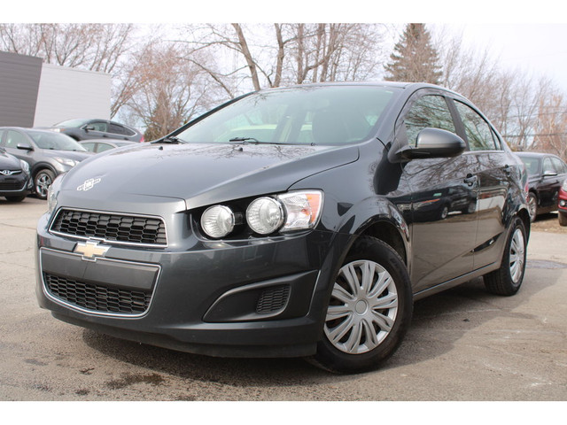  2015 Chevrolet Sonic LT, CAMÉRA DE RECUL, BLUETOOTH, CRUISE CON in Cars & Trucks in Longueuil / South Shore