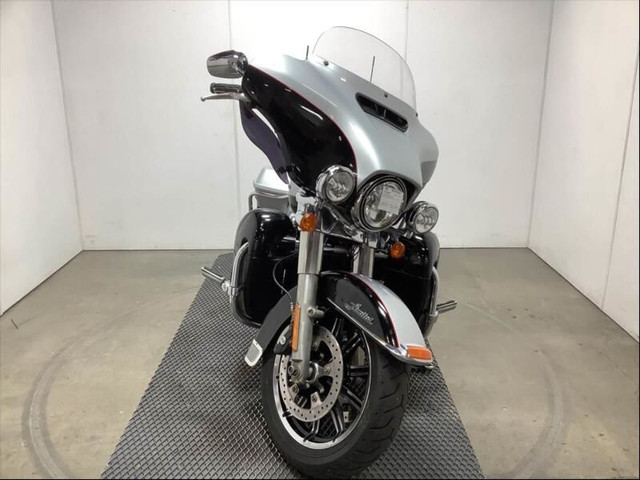 2015 harley-davidson Flhtkl Ultra Limited Low Motorcycle in Street, Cruisers & Choppers in Richmond - Image 2