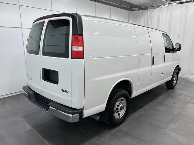 2023 GMC Savana Cargo Van 2500 BOITE COURTE - MAGS - CLIMATISATI in Cars & Trucks in Québec City - Image 11