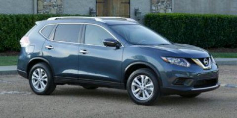 2016 Nissan Rogue in Cars & Trucks in Hamilton