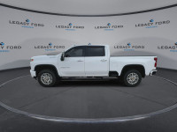 Navigation, Leather Seats, Cooled Seats, Wireless Charging, Premium Audio! "No pit stops needed full... (image 4)