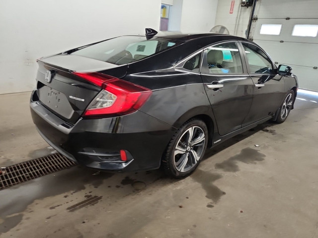 2016 Honda Civic 4dr CVT Touring in Cars & Trucks in Mississauga / Peel Region - Image 3
