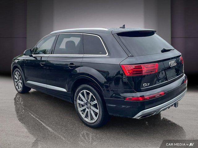 2019 Audi Q7 Komfort | Quattro AWD | Panoramic Roof in Cars & Trucks in Cambridge - Image 4