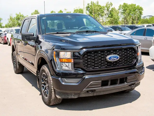 2023 Ford F-150 2.7L, Trailer Tow Pkg, STX Appearance Pkg in Cars & Trucks in Calgary - Image 7