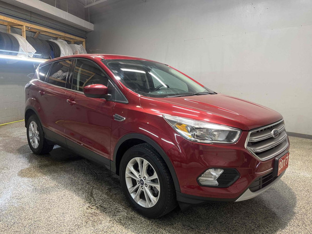 2017 Ford Escape SE ECOBOOST 4WD | Dual Exhaust | Keyless Entry  in Cars & Trucks in Cambridge