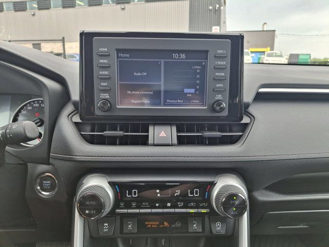 2022 Toyota RAV4 XLE AWD | Sunroof | Radar Cruise in Cars & Trucks in Guelph - Image 4