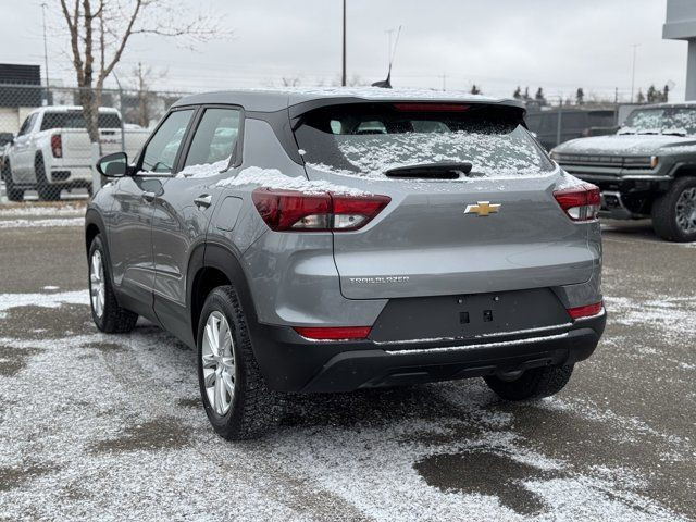 2023 Chevrolet Trailblazer LS / MANAGERS SPECIAL !! in Cars & Trucks in Calgary - Image 3