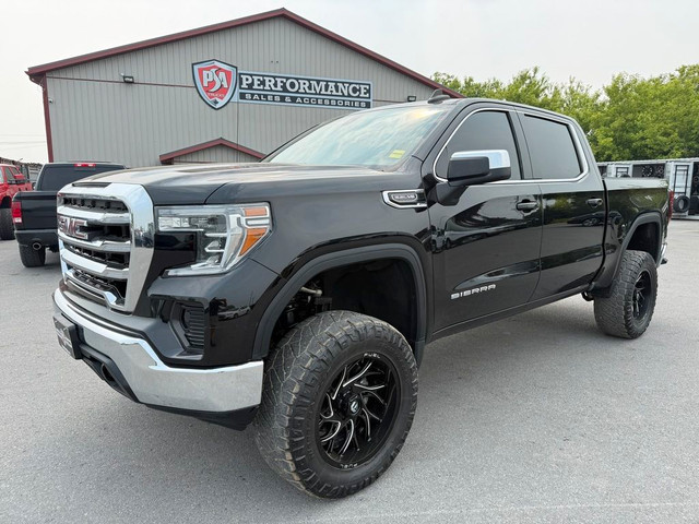 2019 GMC Sierra 1500 SLE LIFT/WHEEL/TIRE/LEATHER PKG!! in Cars & Trucks in Belleville