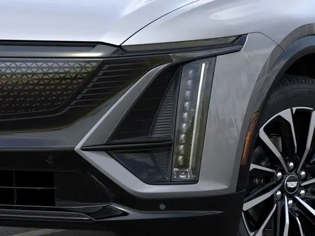 2025 Cadillac LYRIQ Sport in Cars & Trucks in Oakville / Halton Region - Image 14