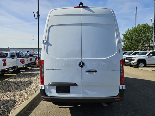2023 Mercedes-Benz Sprinter Cargo Van 2500 High Roof I4 Gas 144" in Cars & Trucks in St. Albert - Image 4