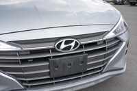 ==== 2020 Hyundai Elantra Preferred -- 147 HP | One Owner | Winter & Summer Tires on Rims | Traded f... (image 9)